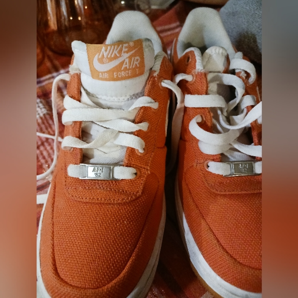 Niki Air Force1